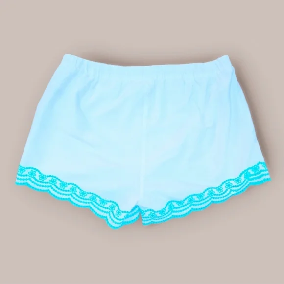 Artisan NY White Cotton Shorts with Turquoise Lace Trim. - Picture 2 of 4